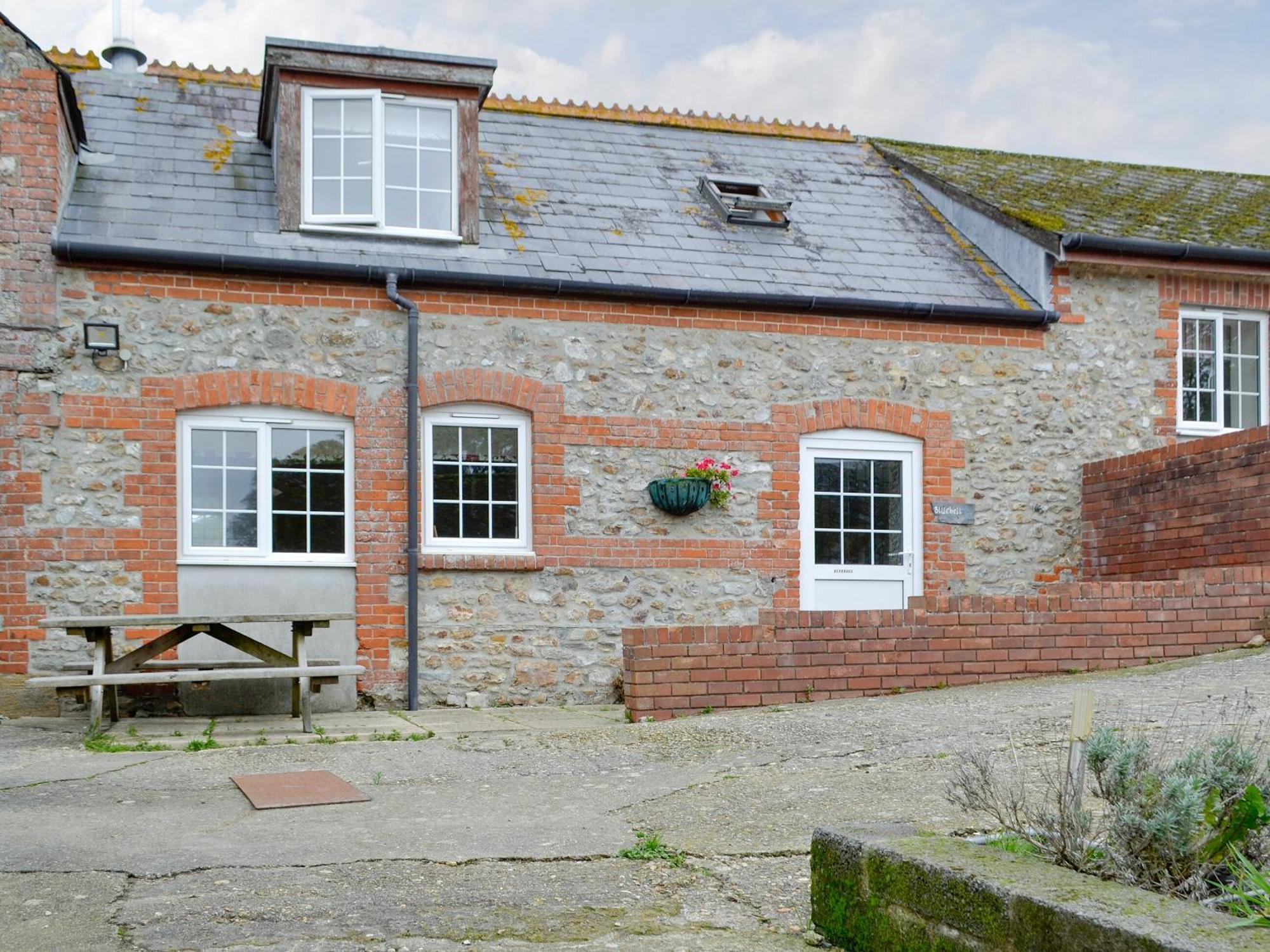 Bluebell Cottage Wootton Fitzpaine Exterior photo